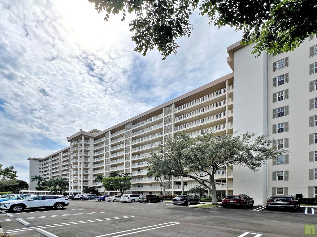 Palm Aire - Residential