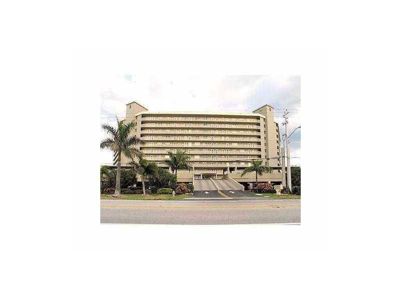 PENTHOUSE TOWERS CONDO - Residential Lease