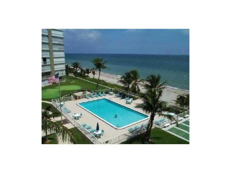 PENTHOUSE TOWERS CONDO - Residential Lease