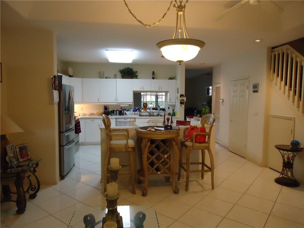 Coral Palm Village - Residential