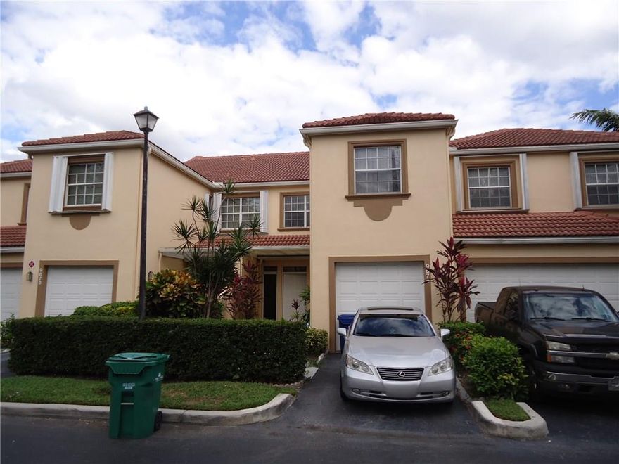 Beautiful 2 Story Townhouse with 1 Car Garage - 3/2.5 with a Screened Patio - Gated Community with Pool - All 3 Bedrooms are Upstairs  - Large Master Bedroom has a walk-in closet - Master Bath has Roman Tub with Separate Shower - Double Vanity -  Upstairs Laundry Room - HOA includes Roof Maintenance and Insurance. All Ages and Pets Welcome.
