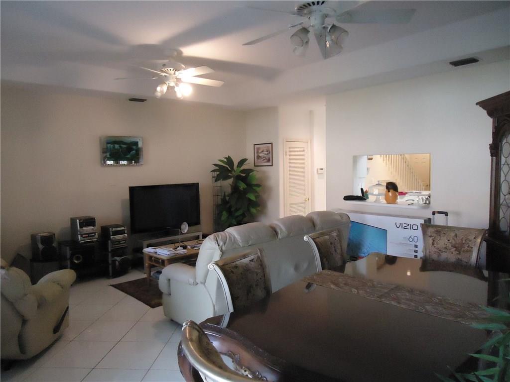 Coral Palm Village - Residential