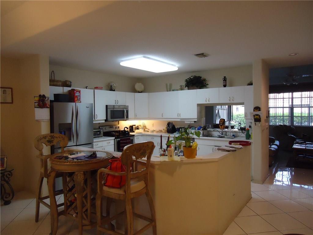 Coral Palm Village - Residential