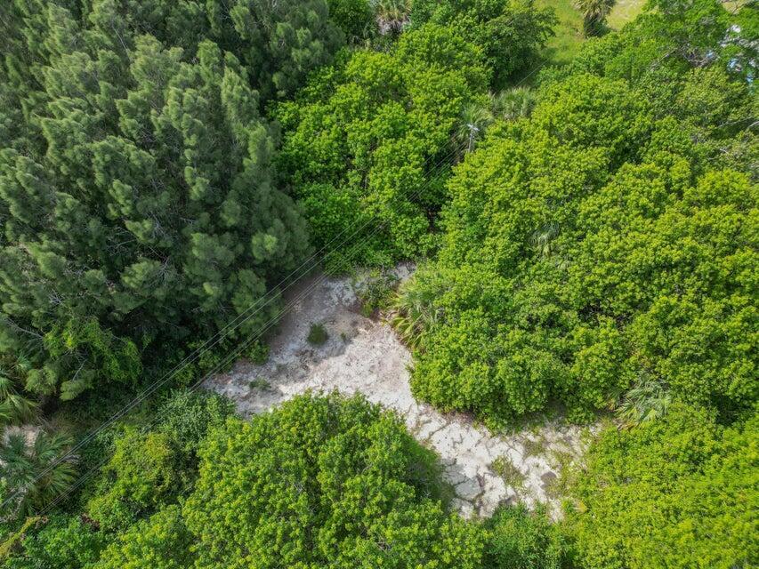 ROMANELLO ESTATES - Land