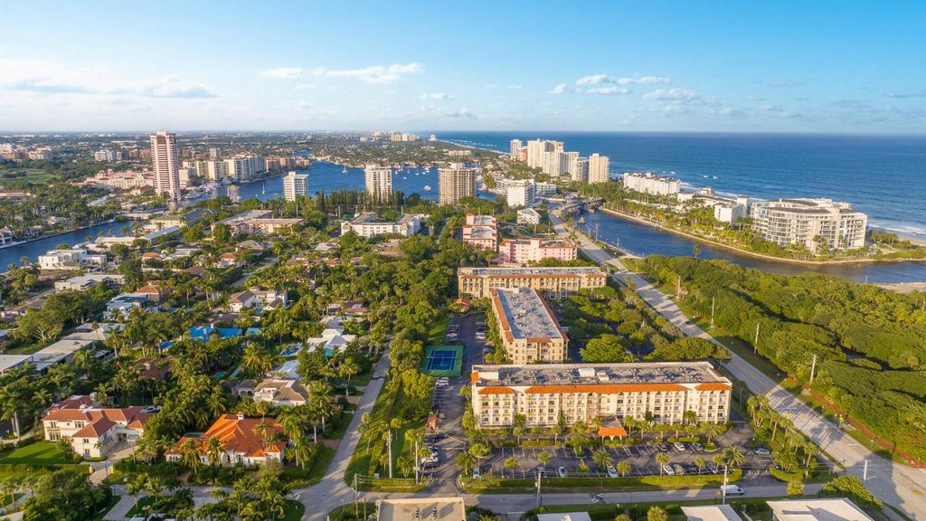 Photo of 951 De Soto Road #332, Boca Raton, FL 33432 (MLS # R10990264)