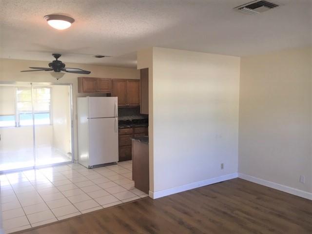 IMPERIAL VILLAS CONDO - Residential Lease