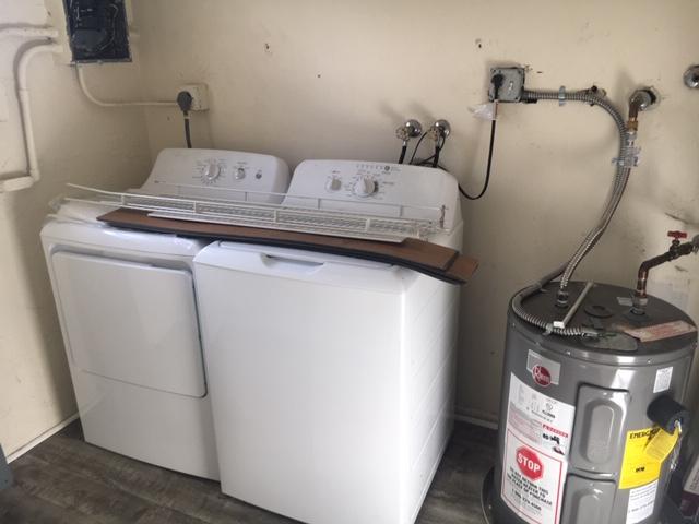 IMPERIAL VILLAS CONDO - Residential Lease