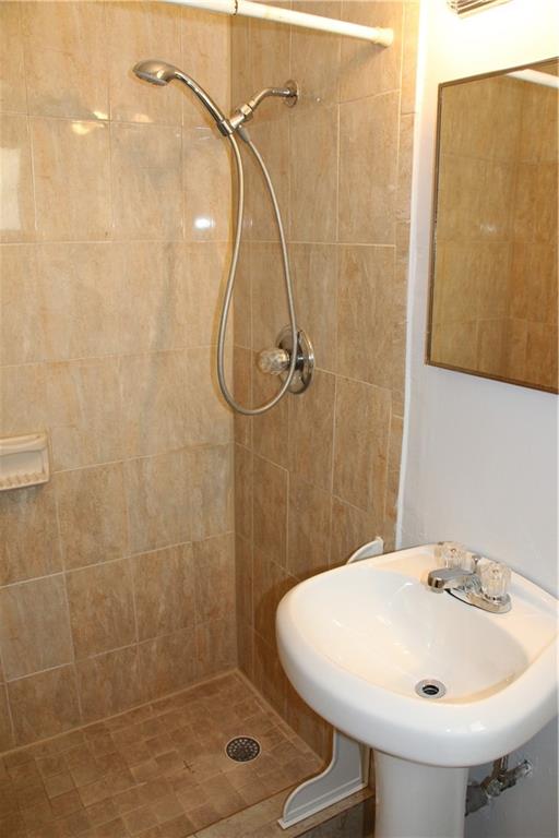 Progresso 2-18 D - Residential Lease