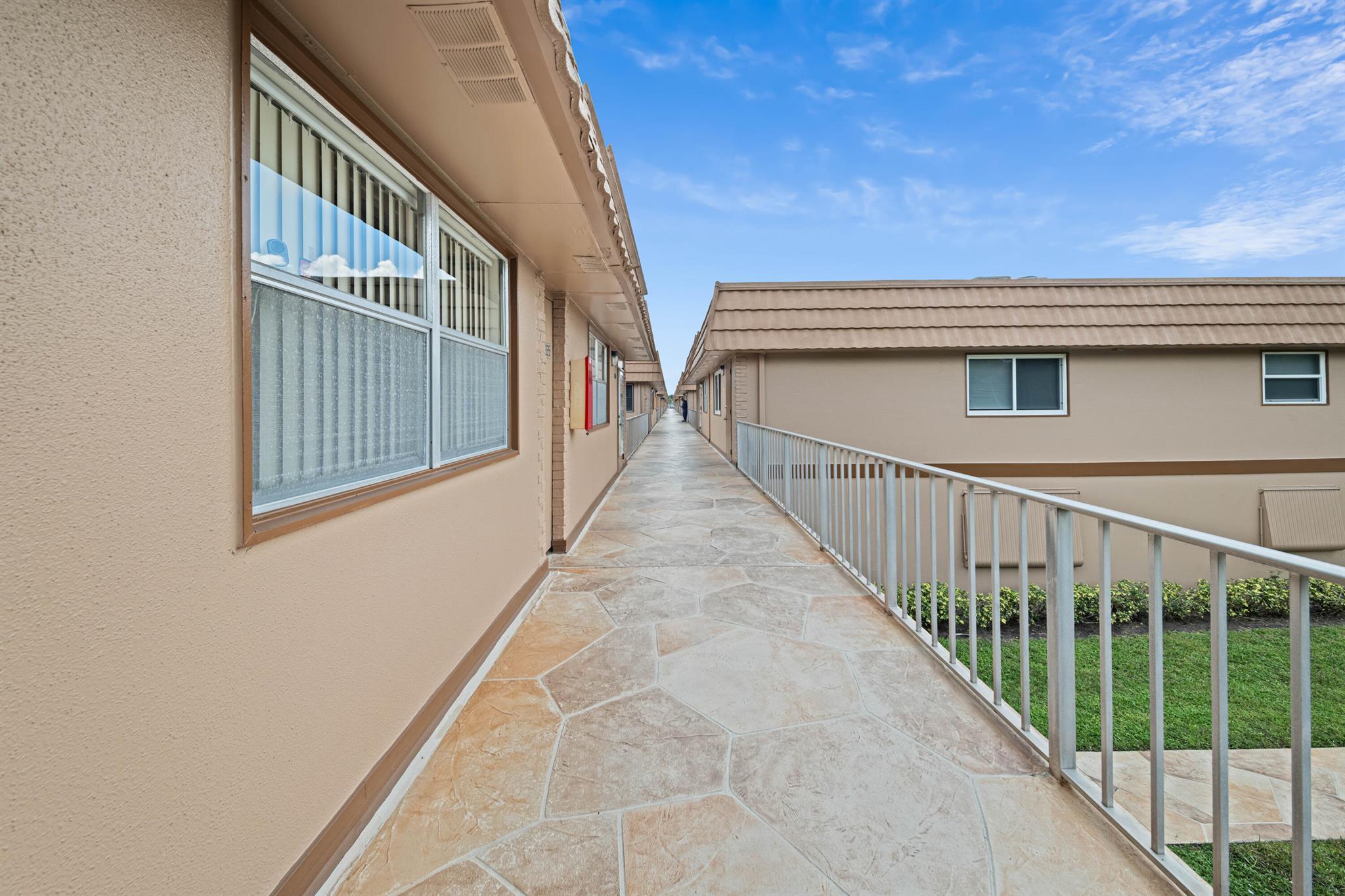 KINGS POINT BRITTANY COND - Residential Lease