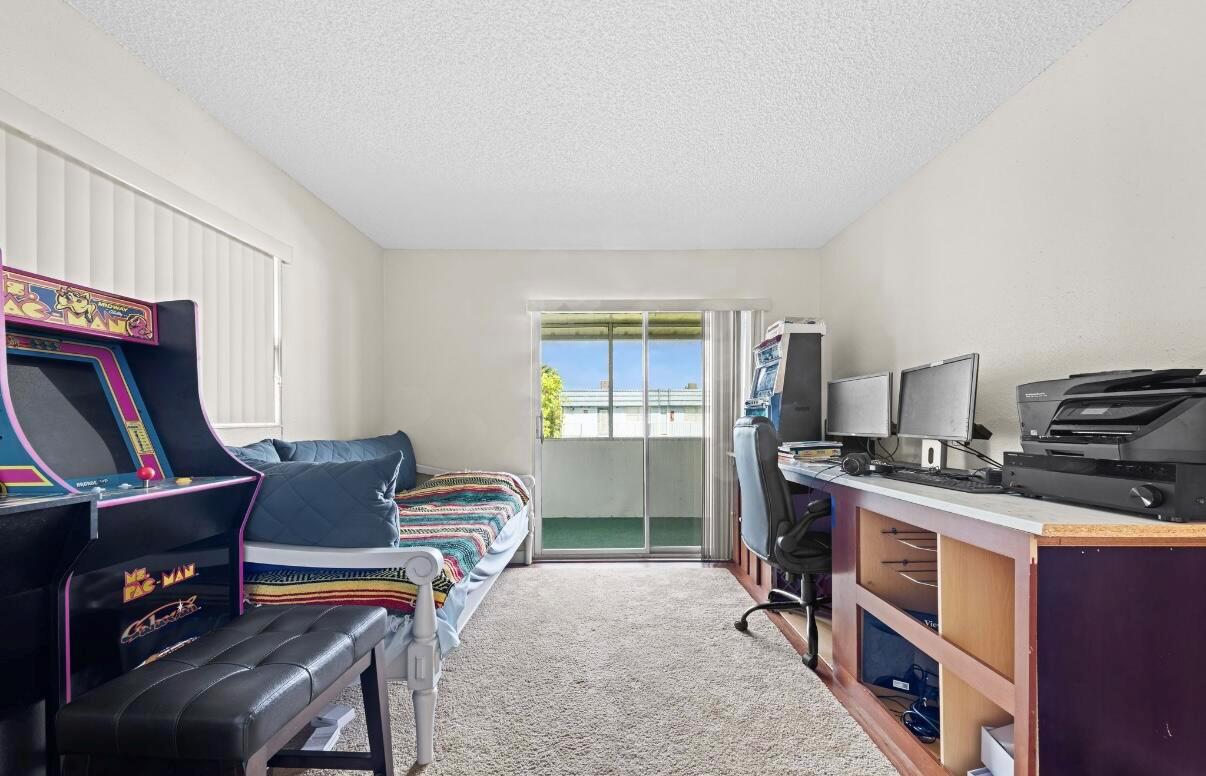 KINGS POINT BRITTANY COND - Residential Lease