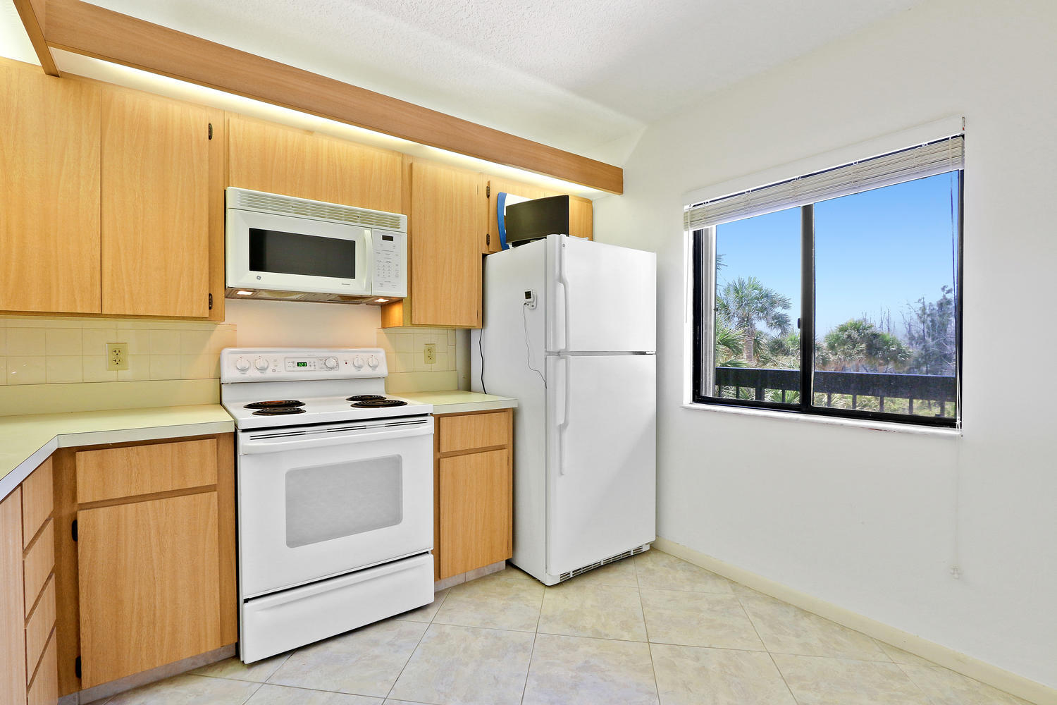 THE OCEANS AT THE BLUFFS - Residential