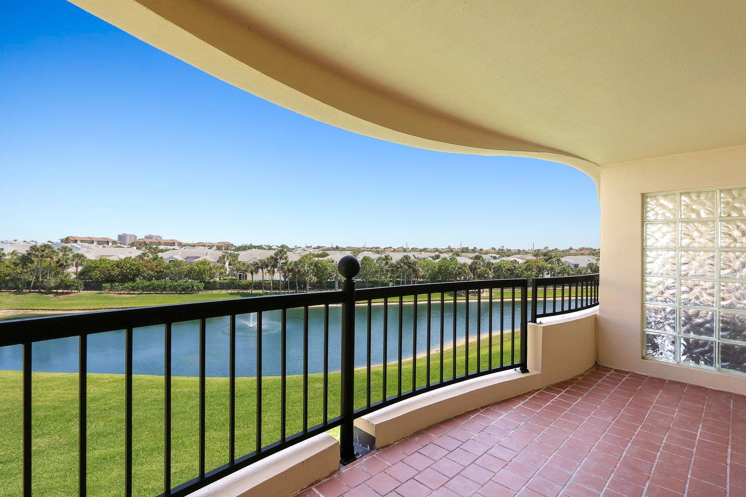 THE OCEANS AT THE BLUFFS - Residential