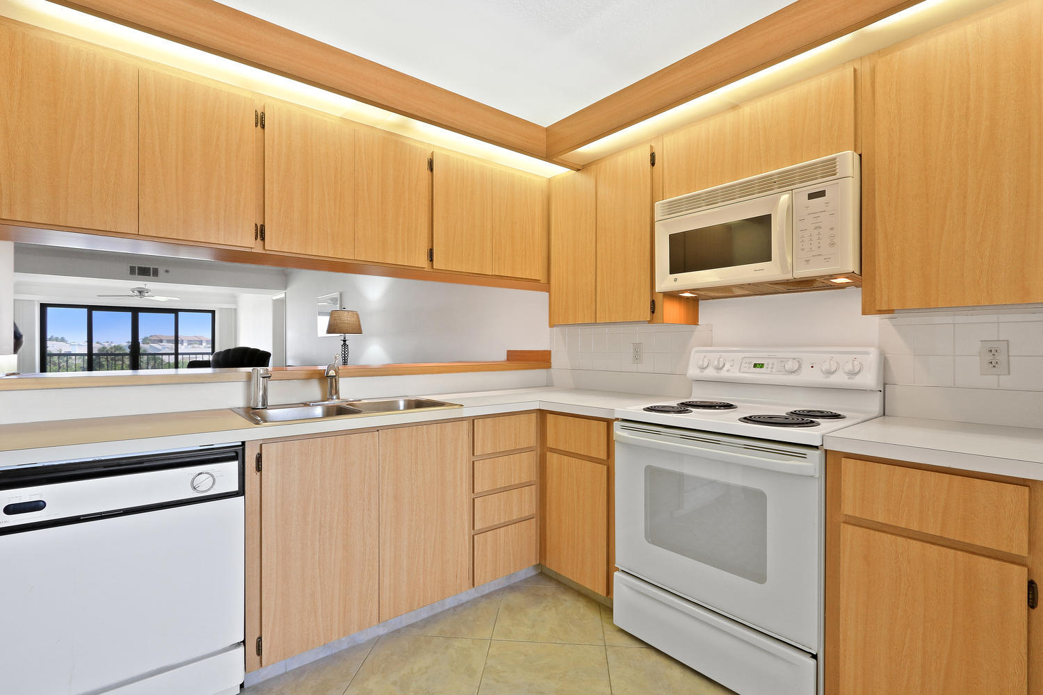 THE OCEANS AT THE BLUFFS - Residential