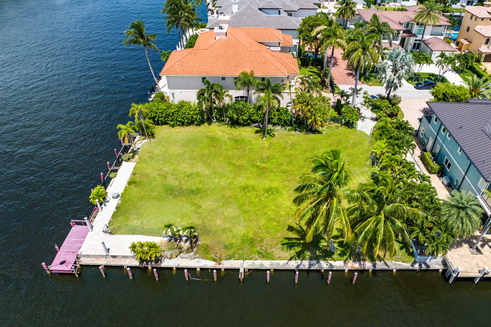 1004-1006 RHODES VILLA - Land