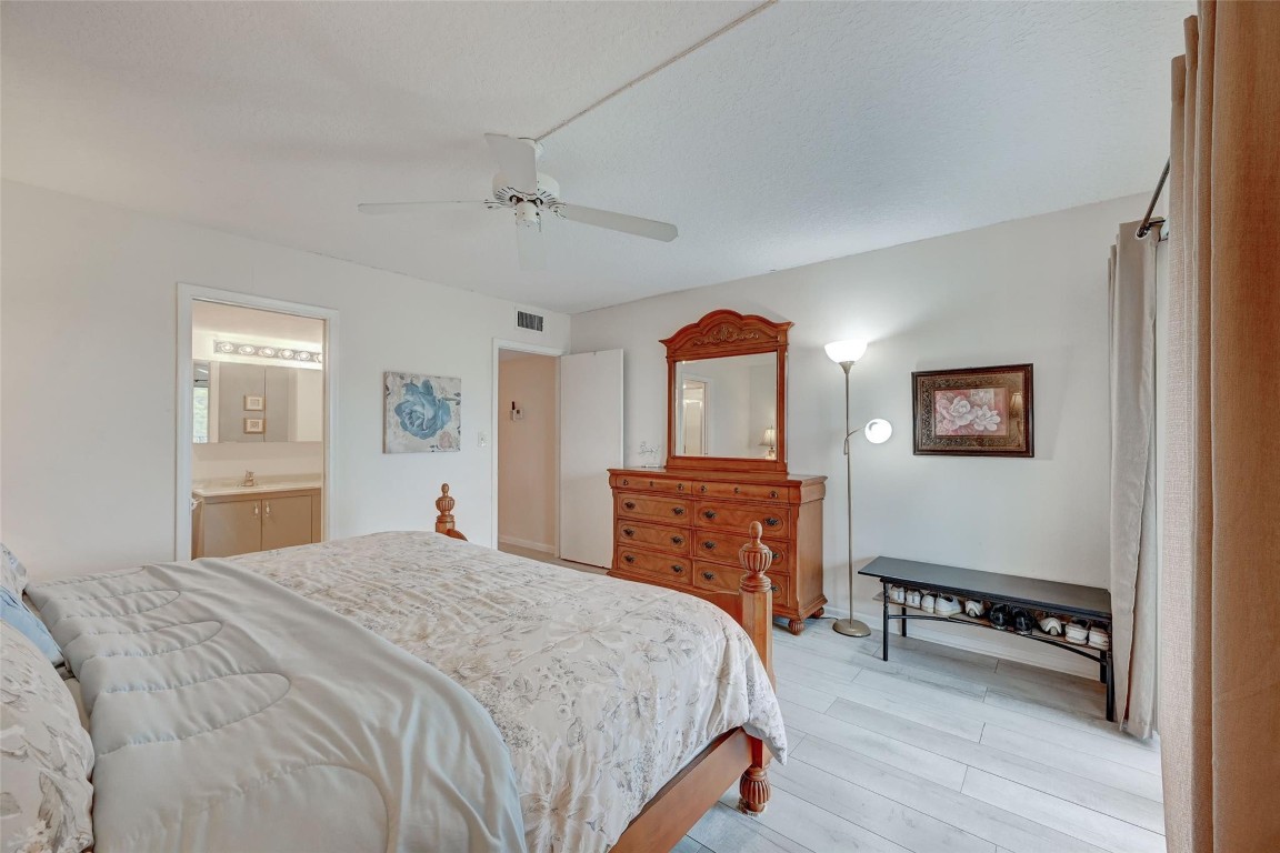 WYNMOOR VILLAGE - Residential