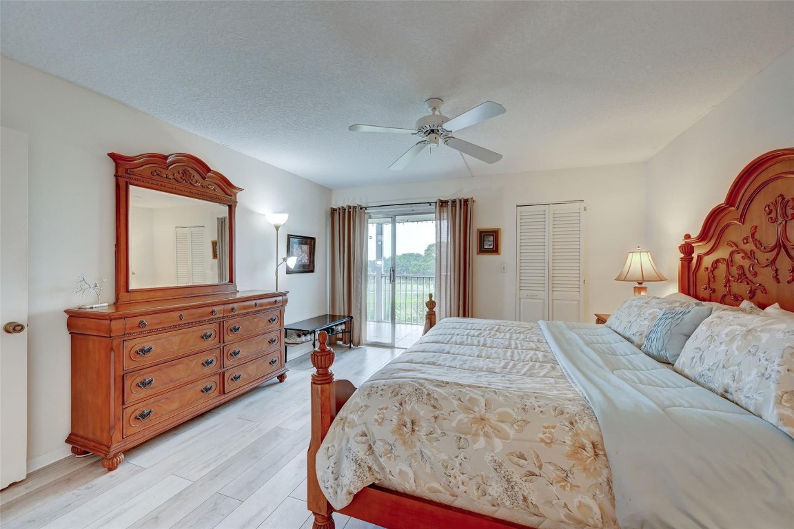 WYNMOOR VILLAGE - Residential