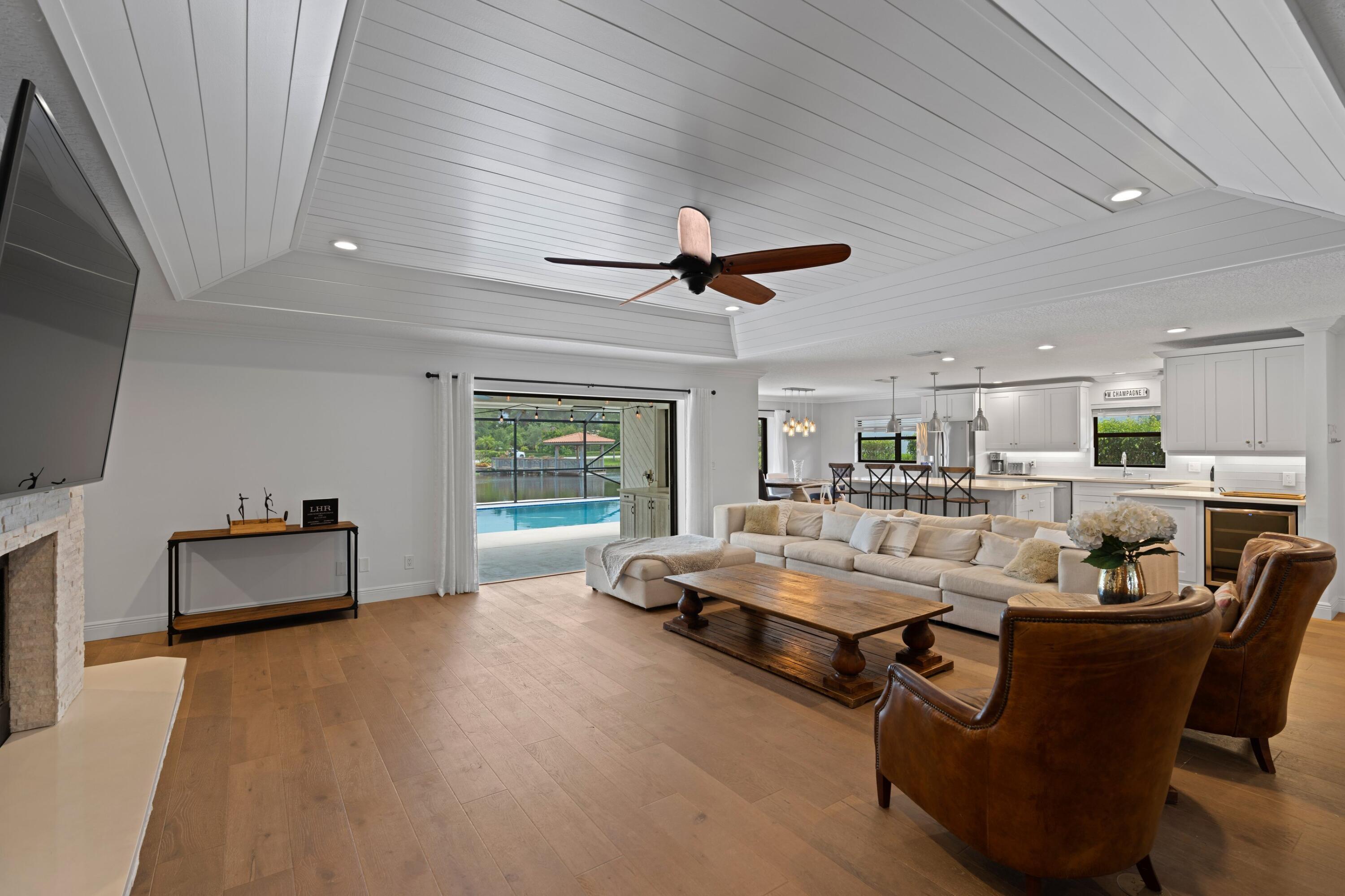 FRENCHMENS LANDING 1 - Residential Lease