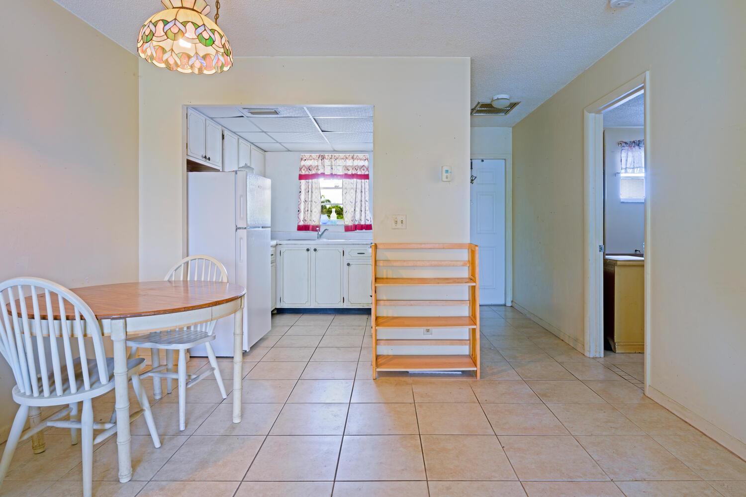 410 W Palm Street 24