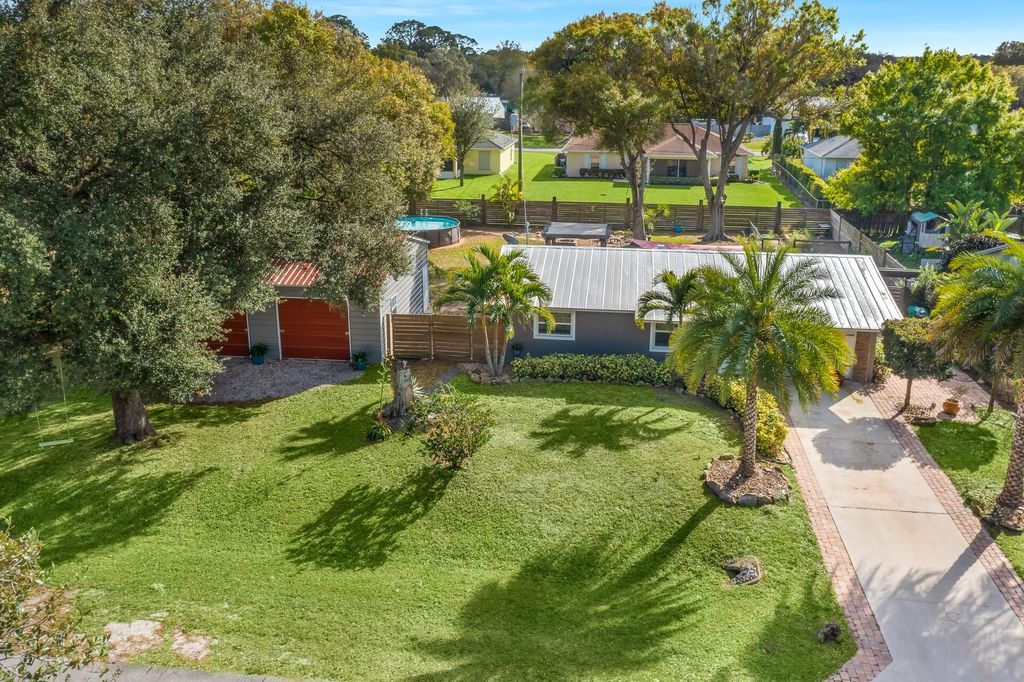 Photo of 7505 Coquina Avenue, Fort Pierce, FL 34951 (MLS # R10771421)