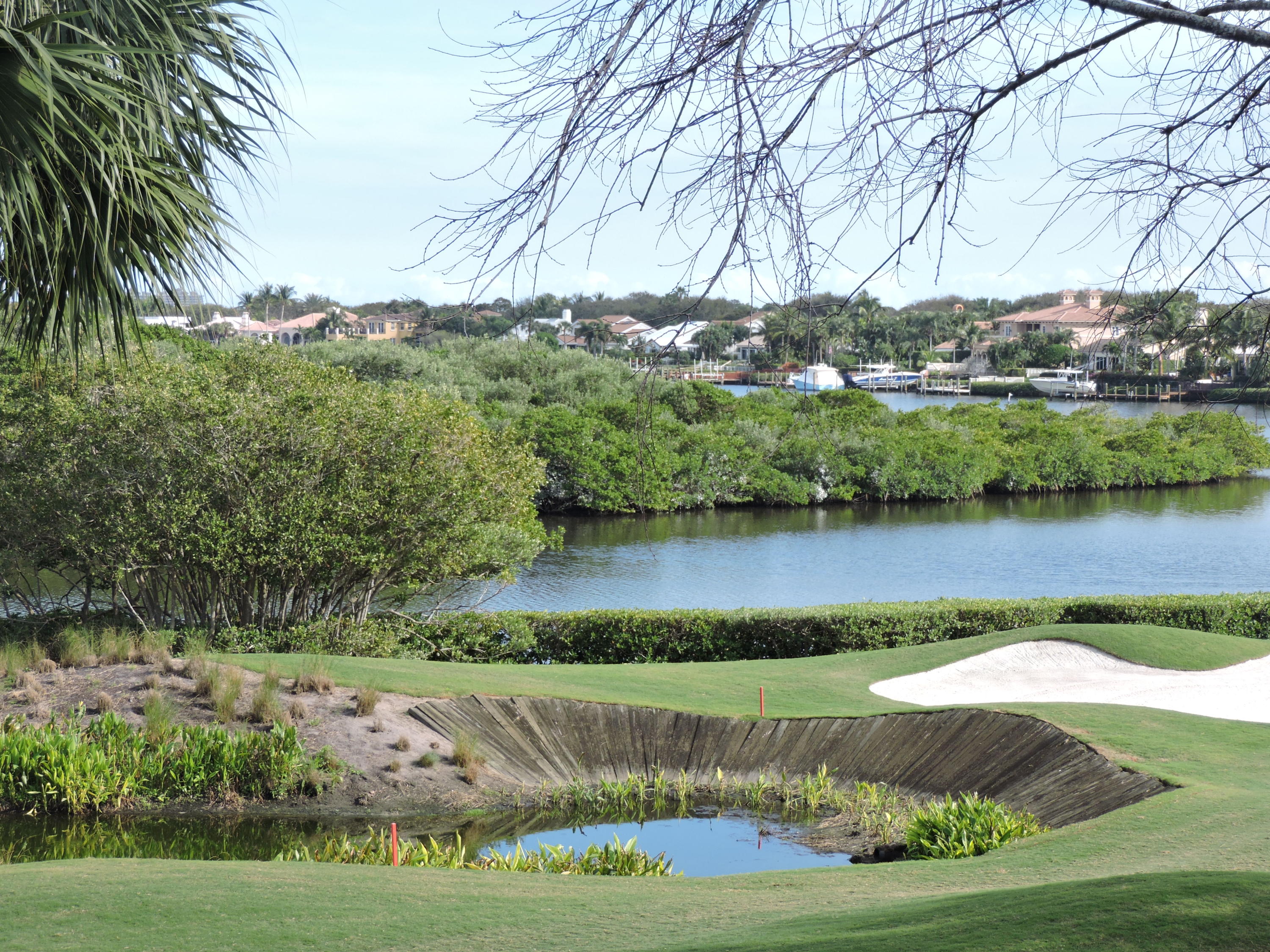 ADMIRALS COVE - Residential