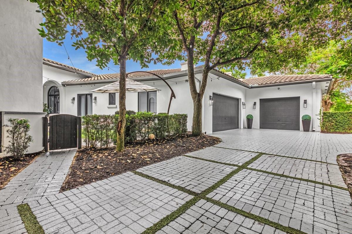 550 Carrotwood Ter