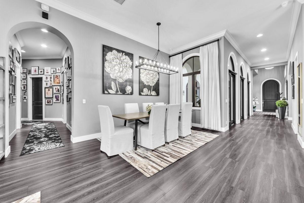 The Enclave 2nd Sec 156-8 - Residential