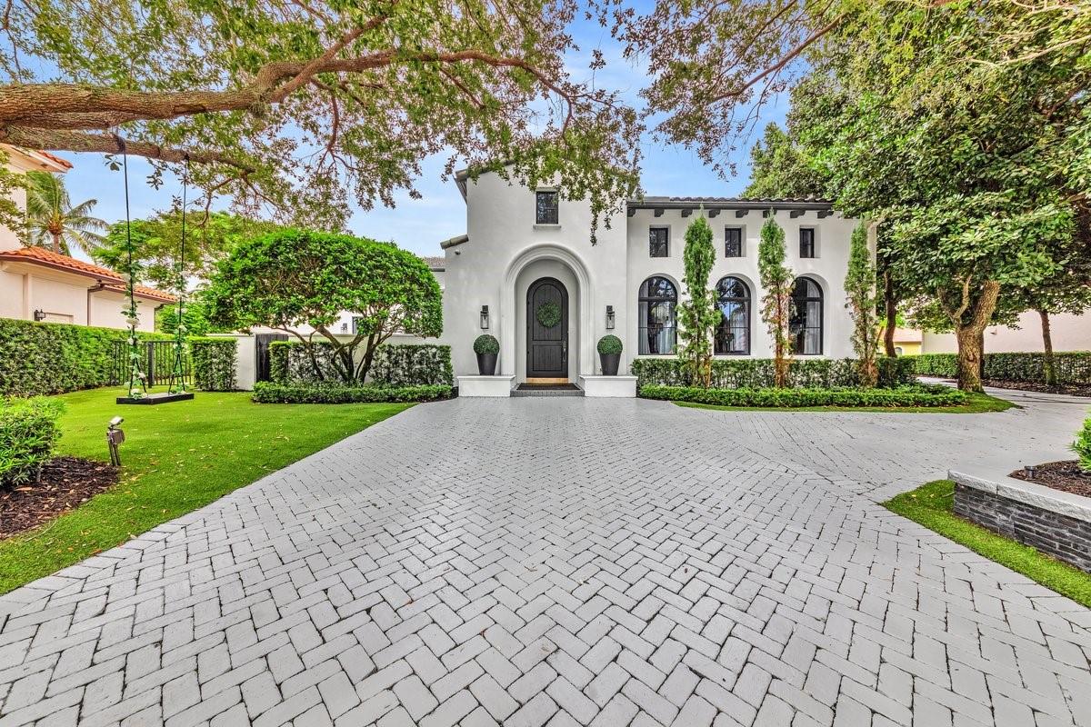 550 Carrotwood Ter