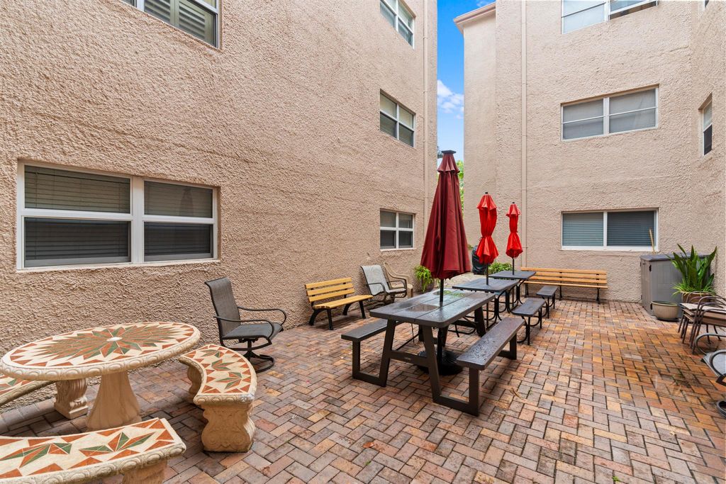 Photo of 2615 NE 1st Court #403, Boynton Beach, FL 33435 (MLS # R11102480)