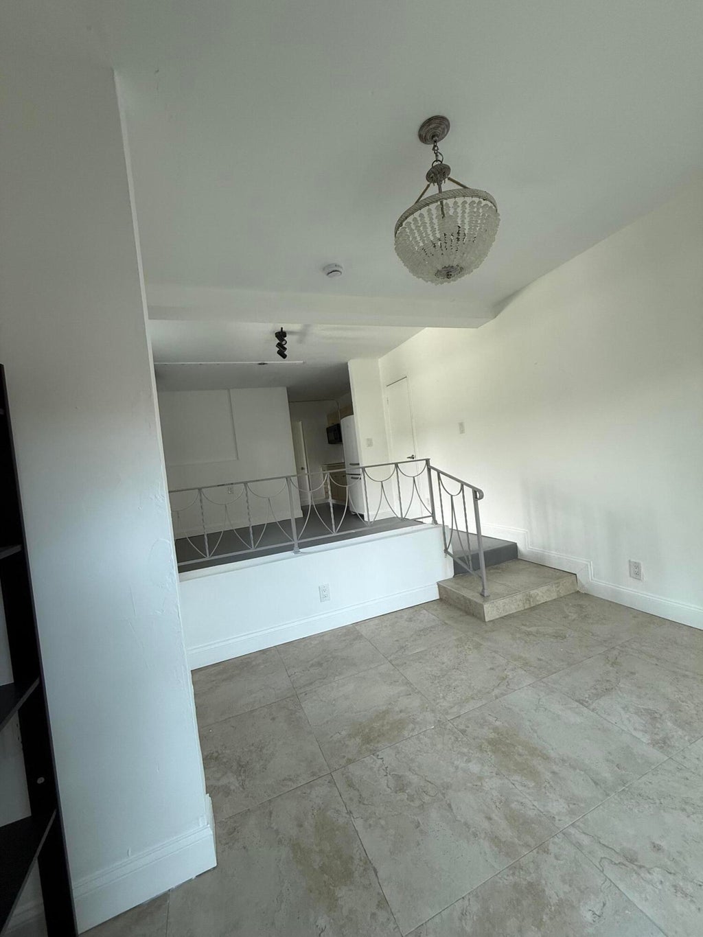Photo of 900 SE 12th Street #BACK, Fort Lauderdale, FL 33316 (MLS # B26074488)