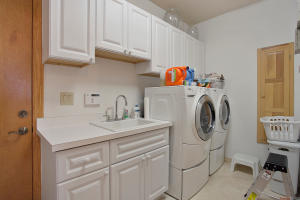 WELLINGTON AERO CLUB OF T - Residential