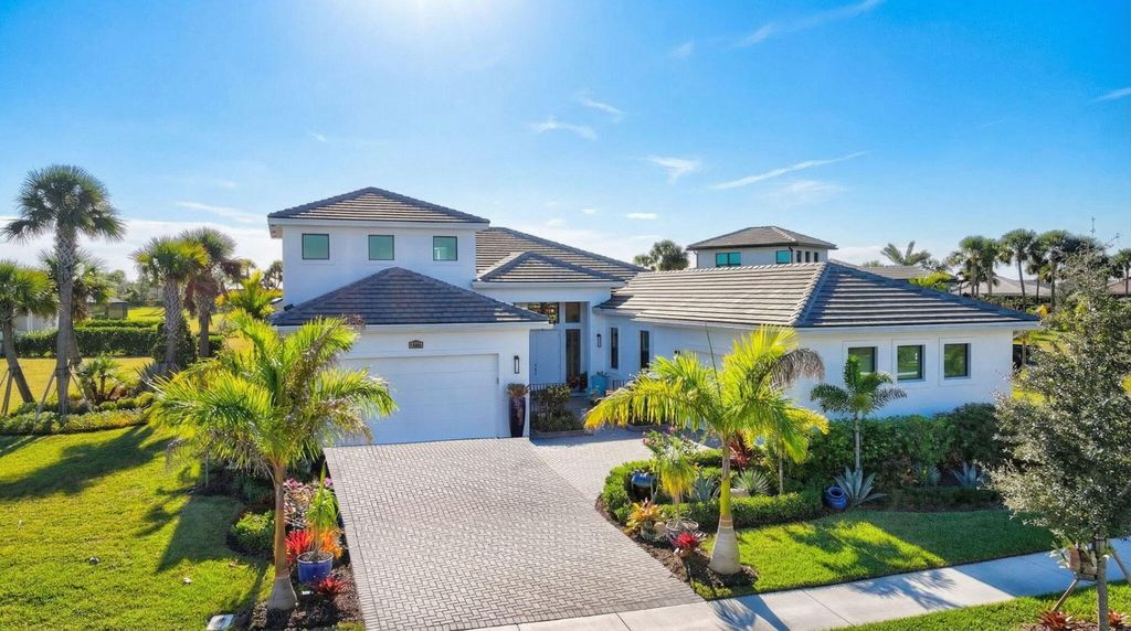 Photo of 11460 SW Pietra Way, Port Saint Lucie, FL 34987 (MLS # R11153338)