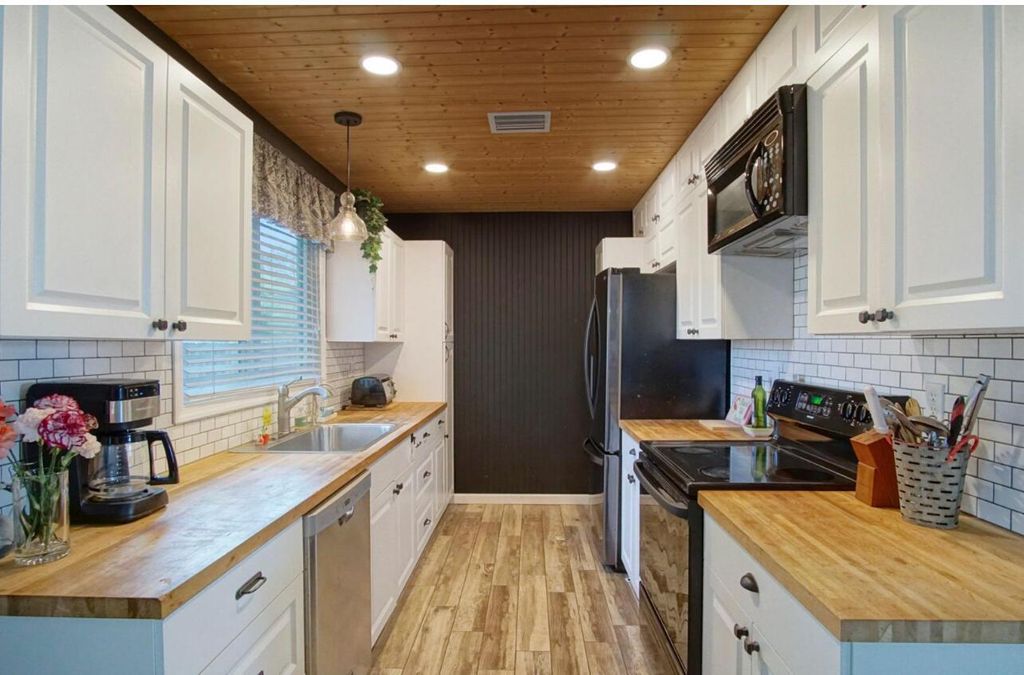 Photo of 707 SW Avens Street, Port Saint Lucie, FL 34983 (MLS # R10954025)