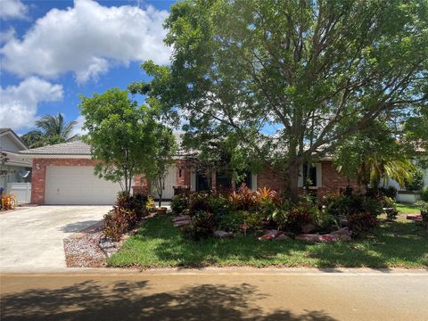 5321 NW 58th Ter Coral Springs FL 33067