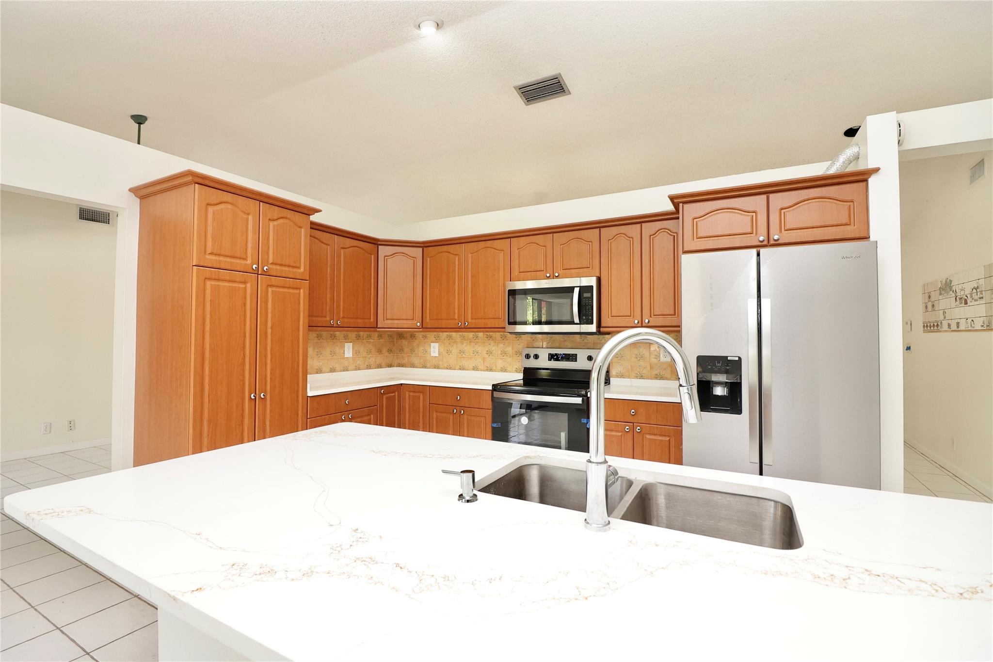 5321 NW 58th Ter