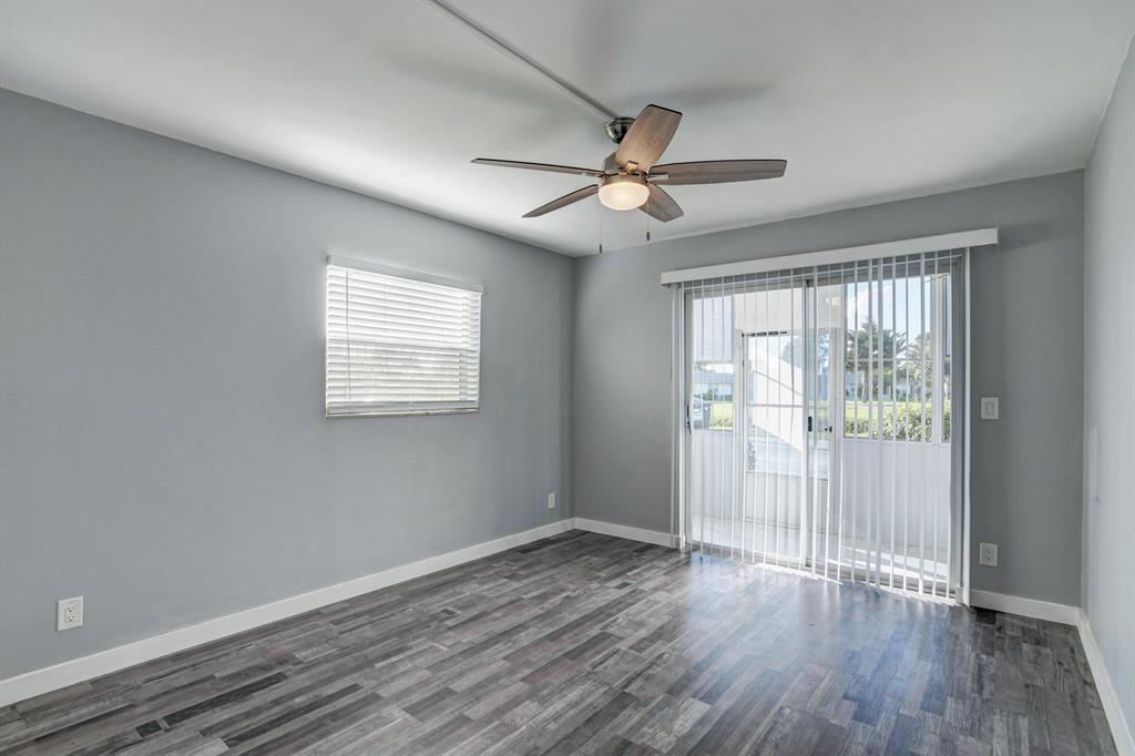 KINGS POINT TUSCANY CONDOS - Residential