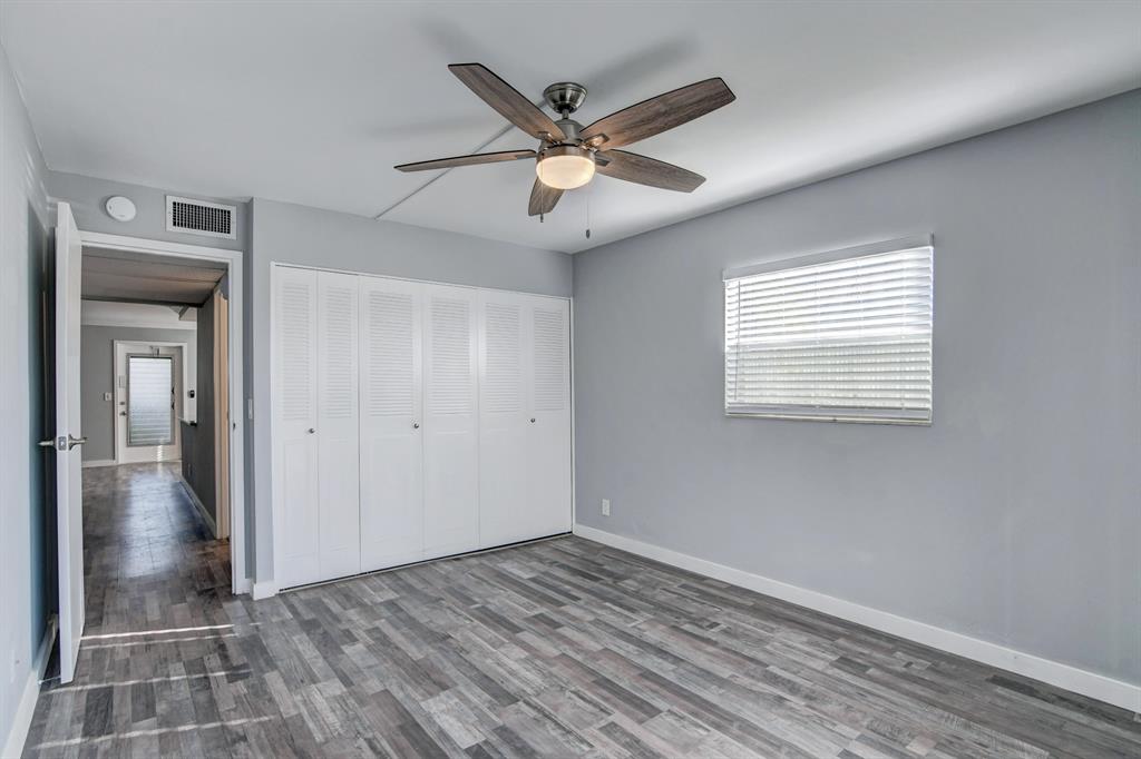 KINGS POINT TUSCANY CONDOS - Residential