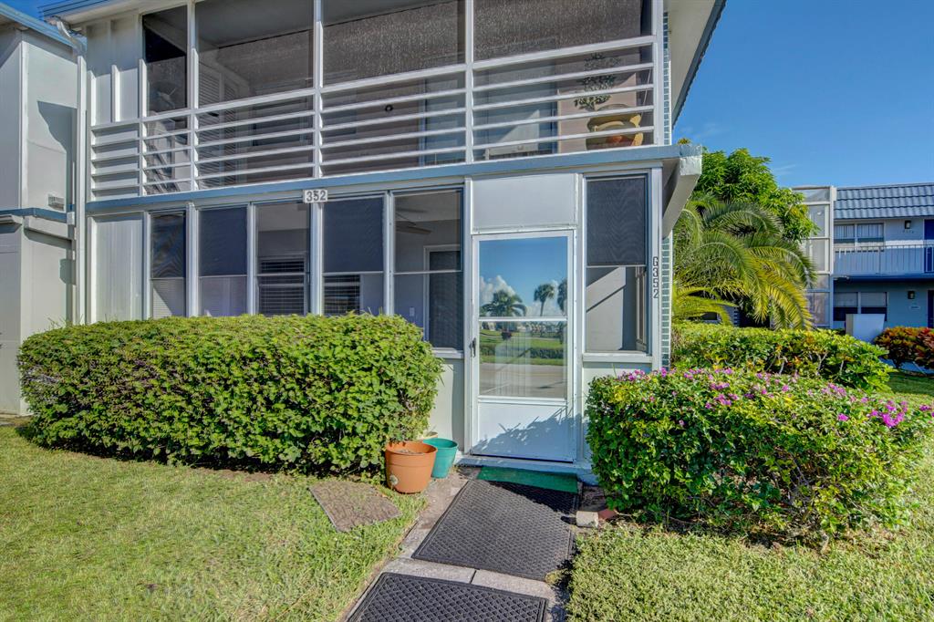 KINGS POINT TUSCANY CONDOS - Residential