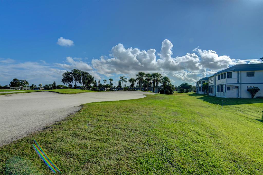 KINGS POINT TUSCANY CONDOS - Residential