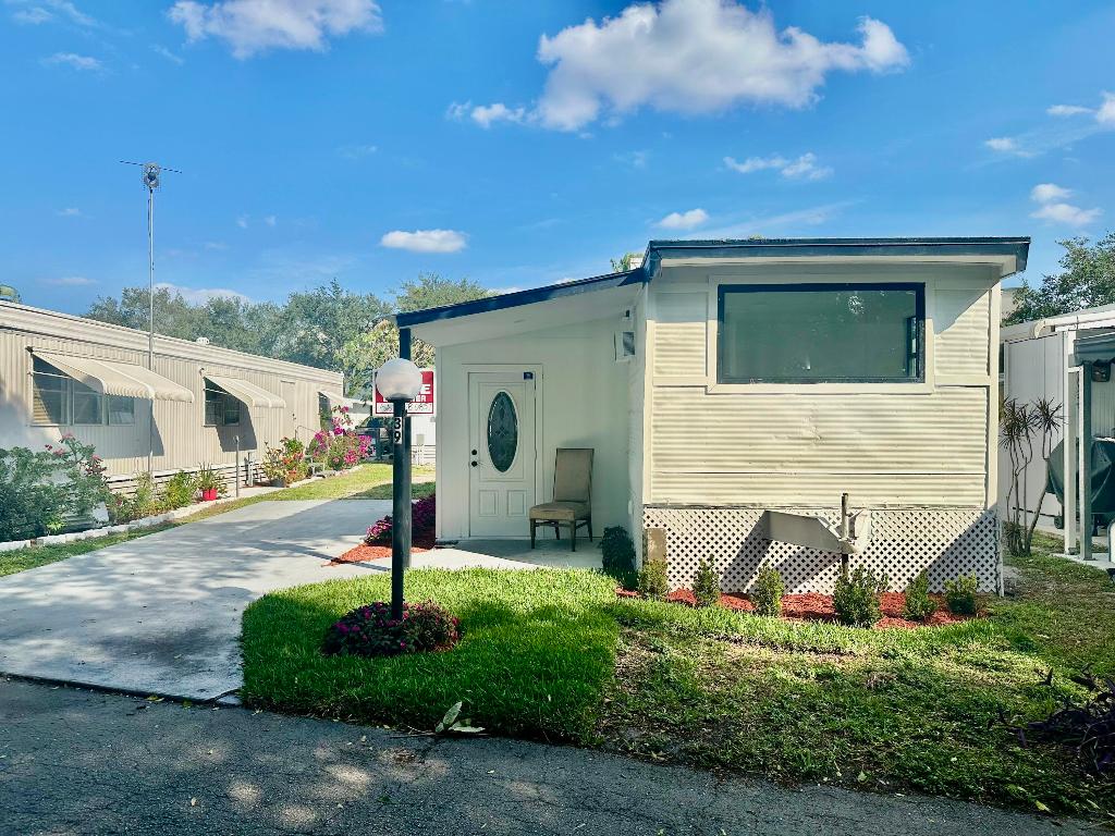 MODEL LAND CO - Residential