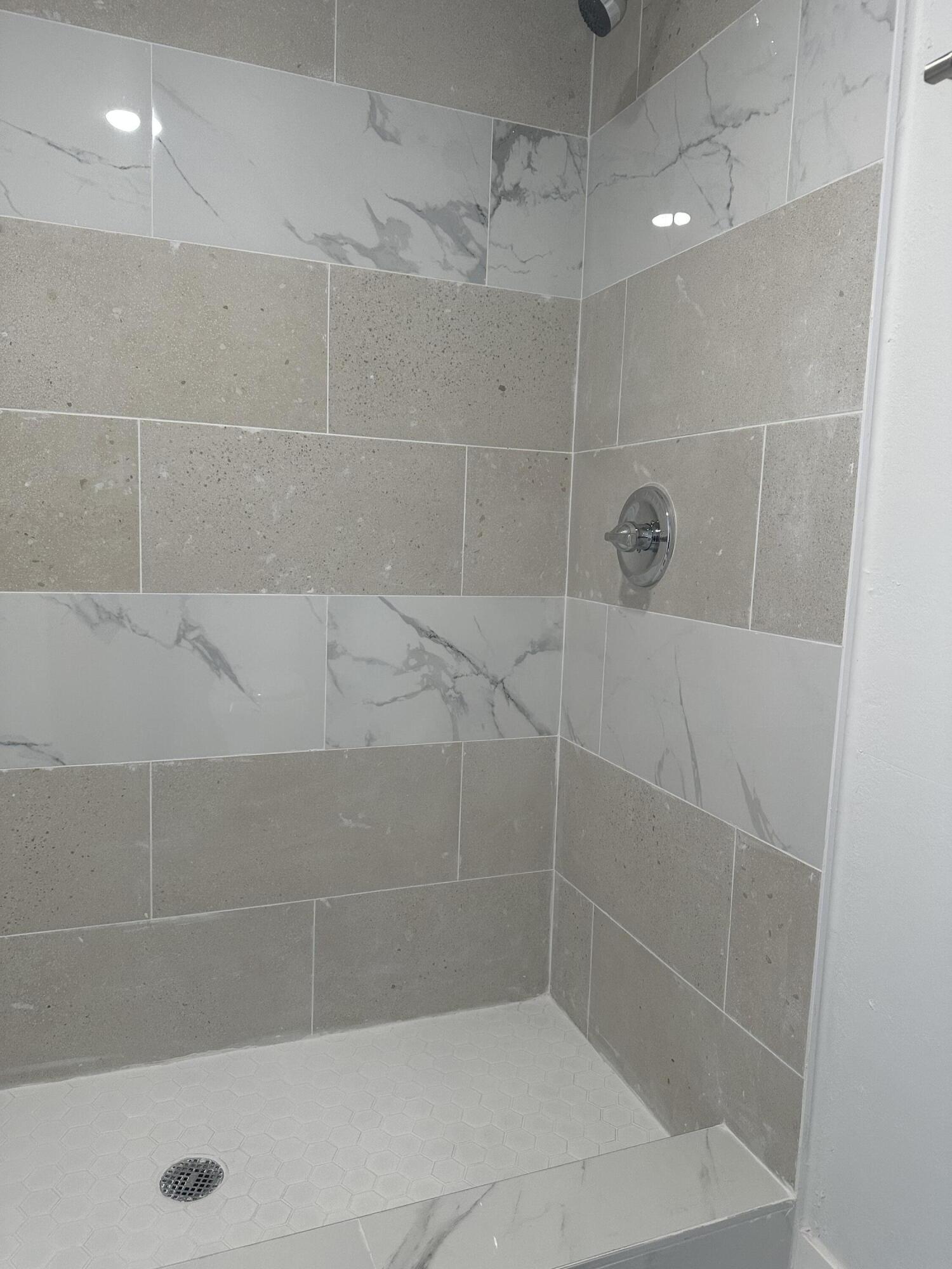 MODEL LAND CO - Residential