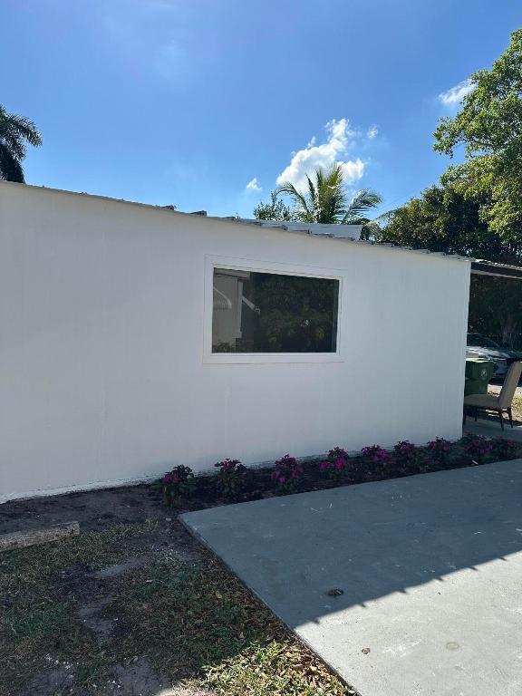 MODEL LAND CO - Residential