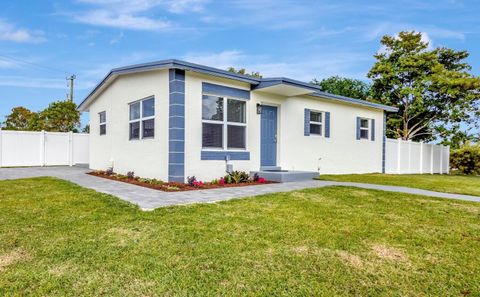 1335 Lee Street Delray Beach FL 33444