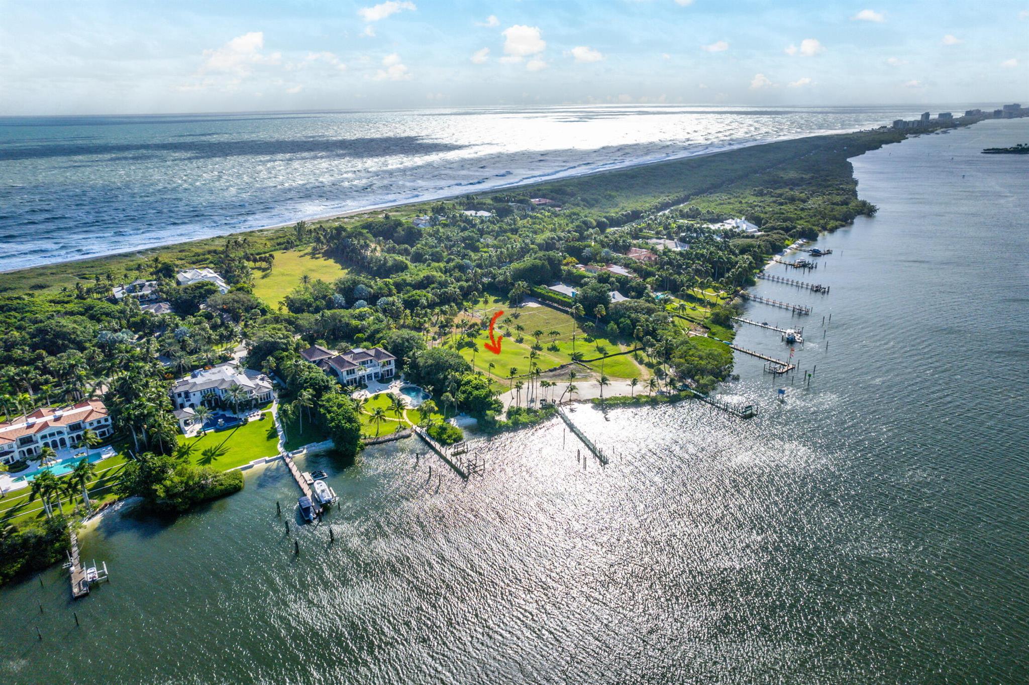 135740 Jupiter Island - I - Land