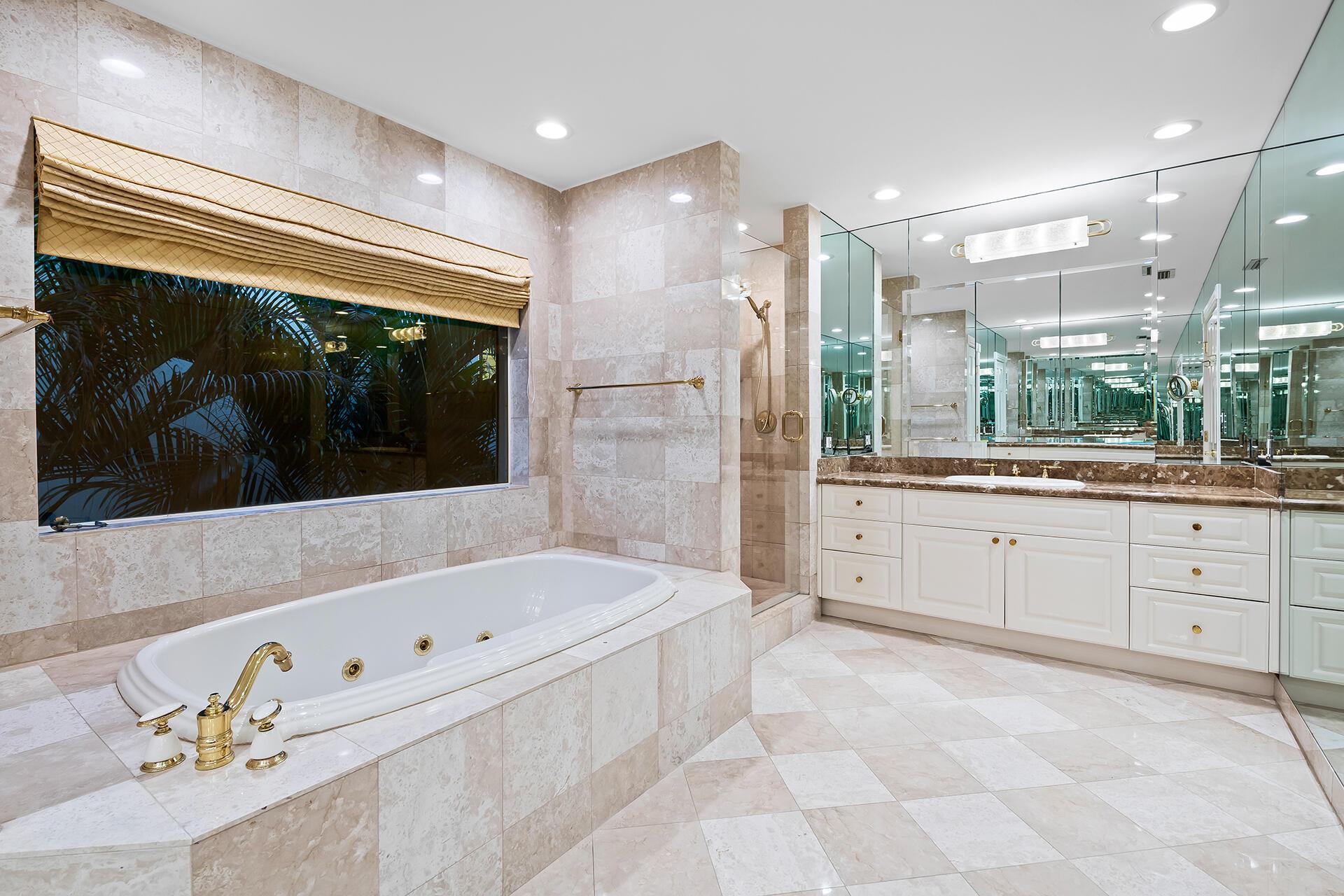 Venice 8-12 B - Residential Lease