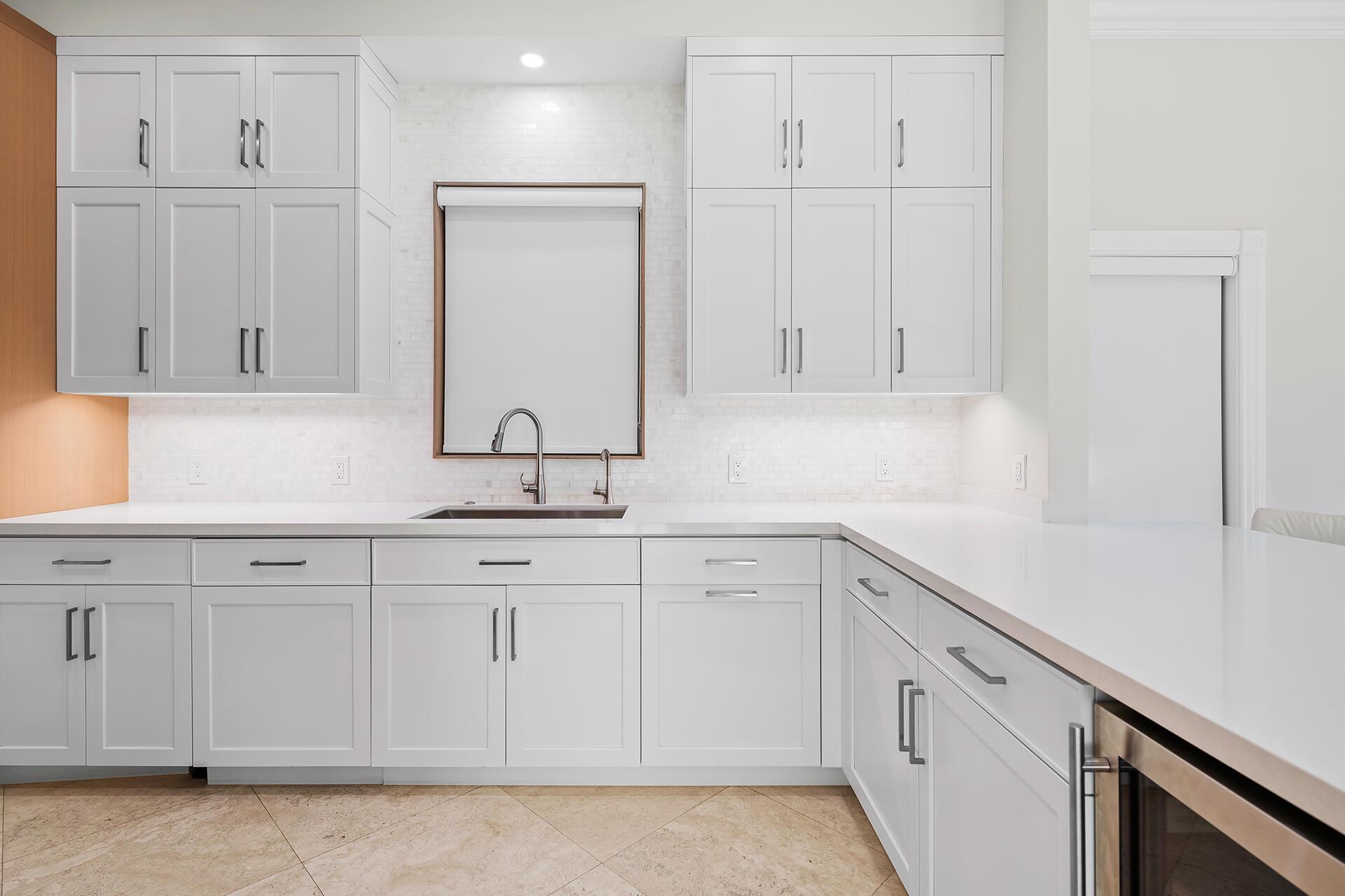 Venice 8-12 B - Residential Lease