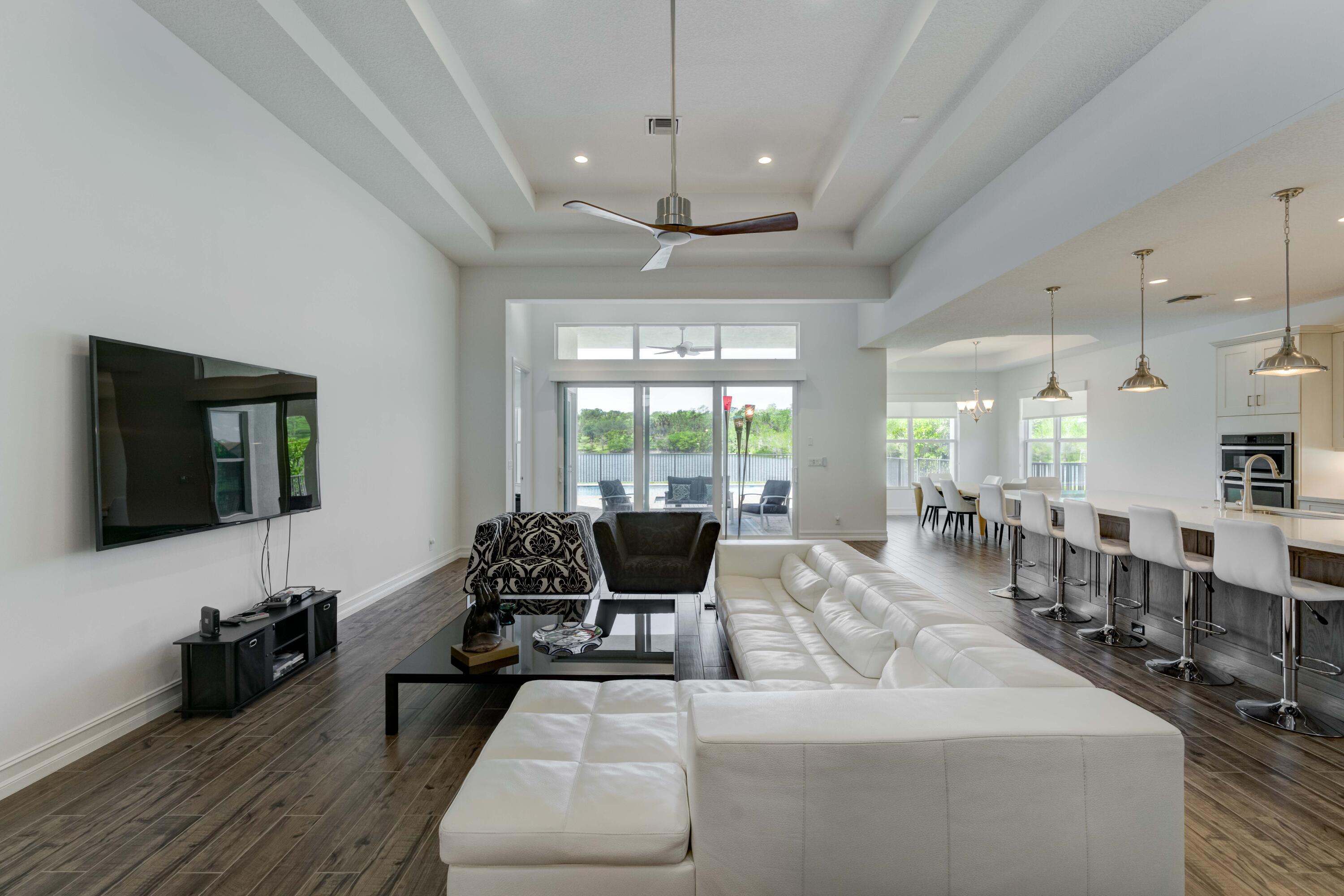 JUPITER COUNTRY CLUB POD - Residential Lease