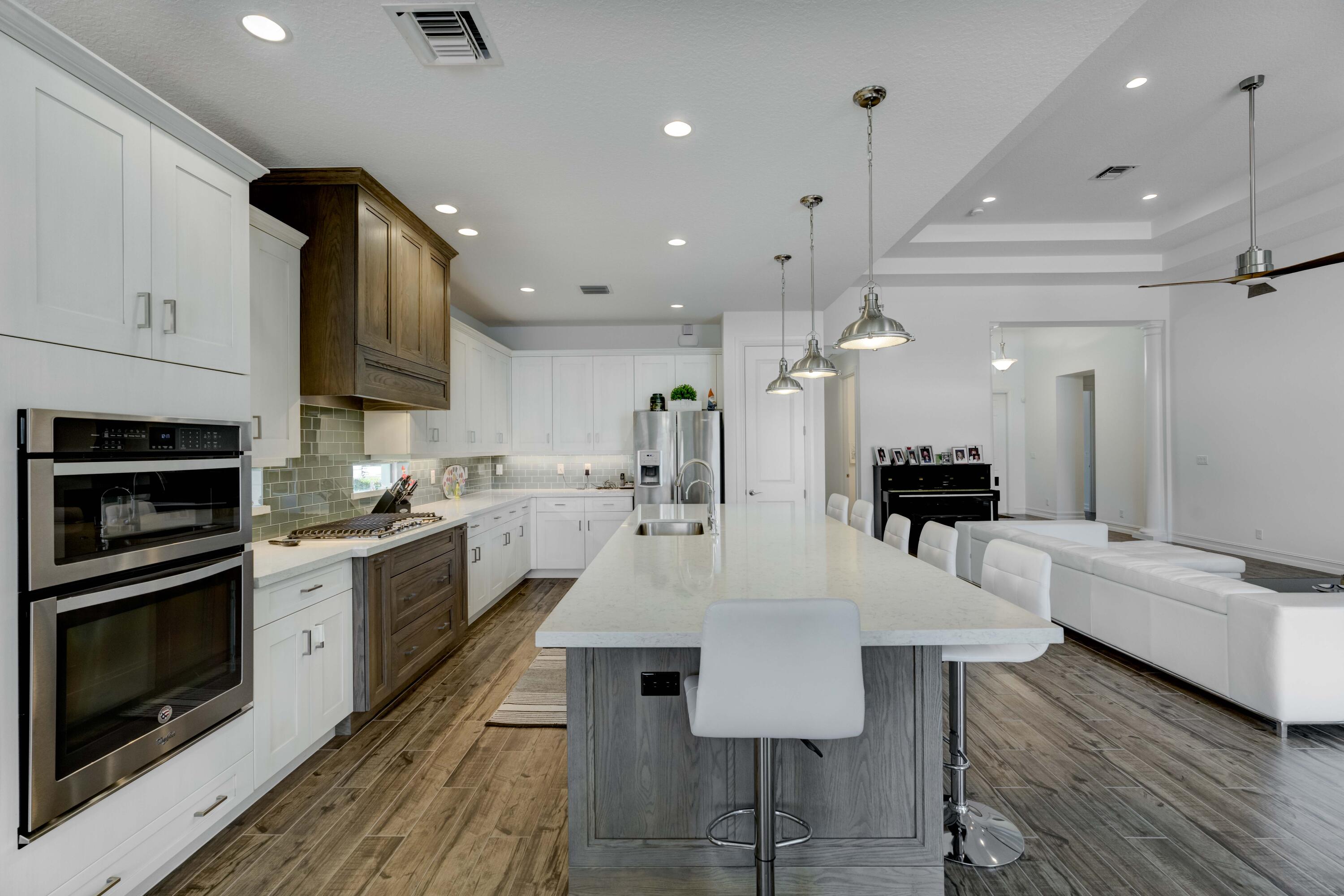 JUPITER COUNTRY CLUB POD - Residential Lease