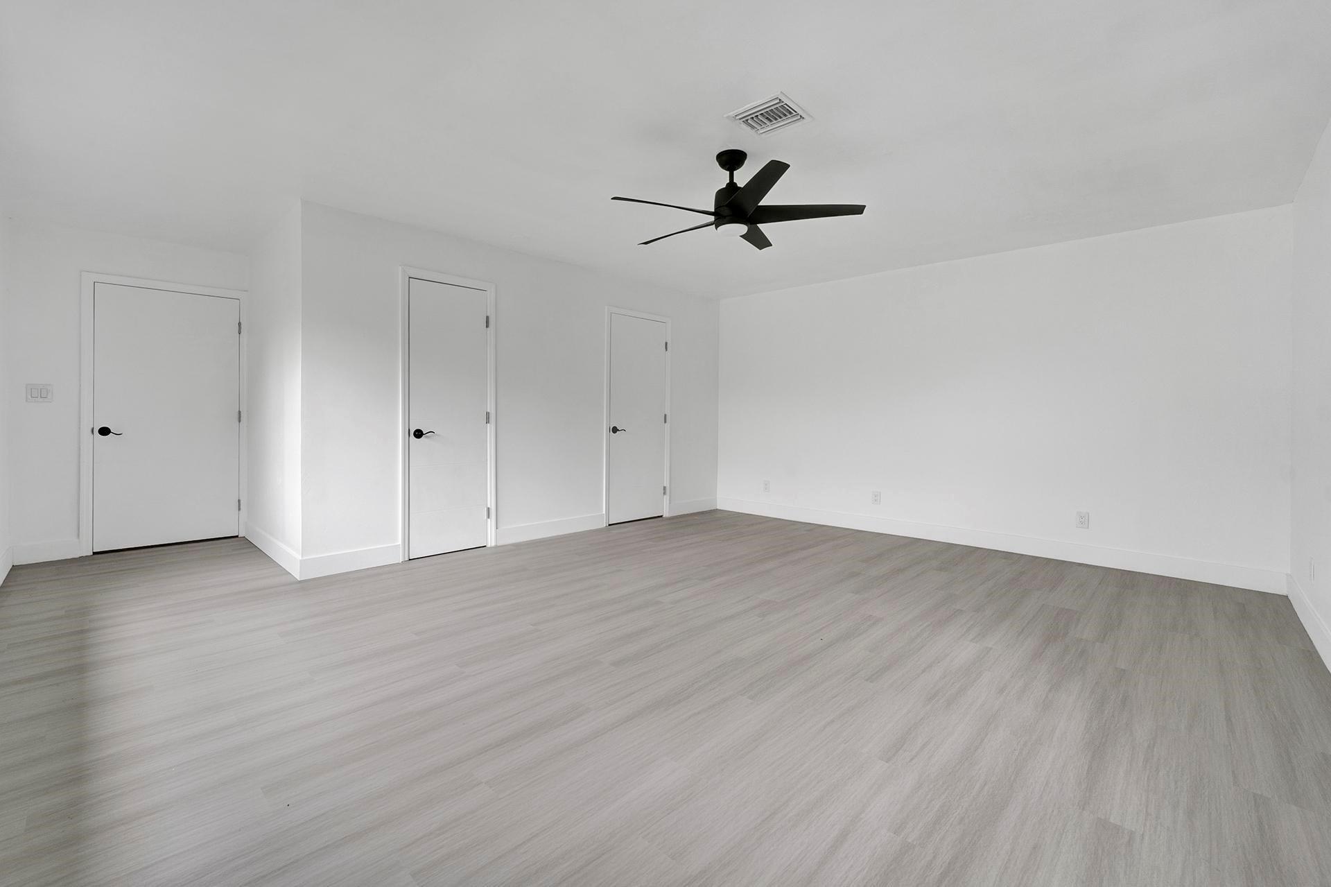 Rose Manor 42-16 B - Residential