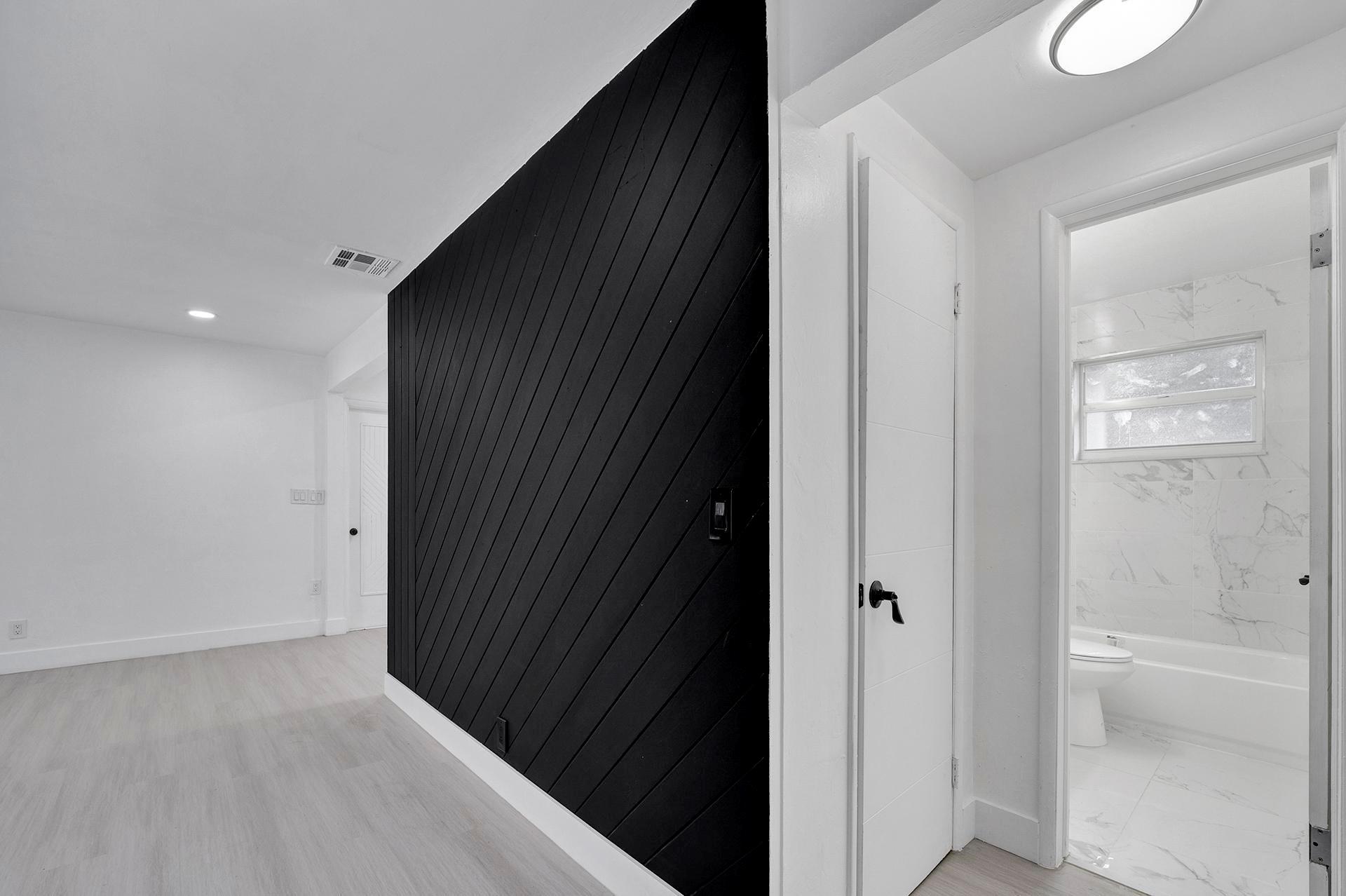 Rose Manor 42-16 B - Residential