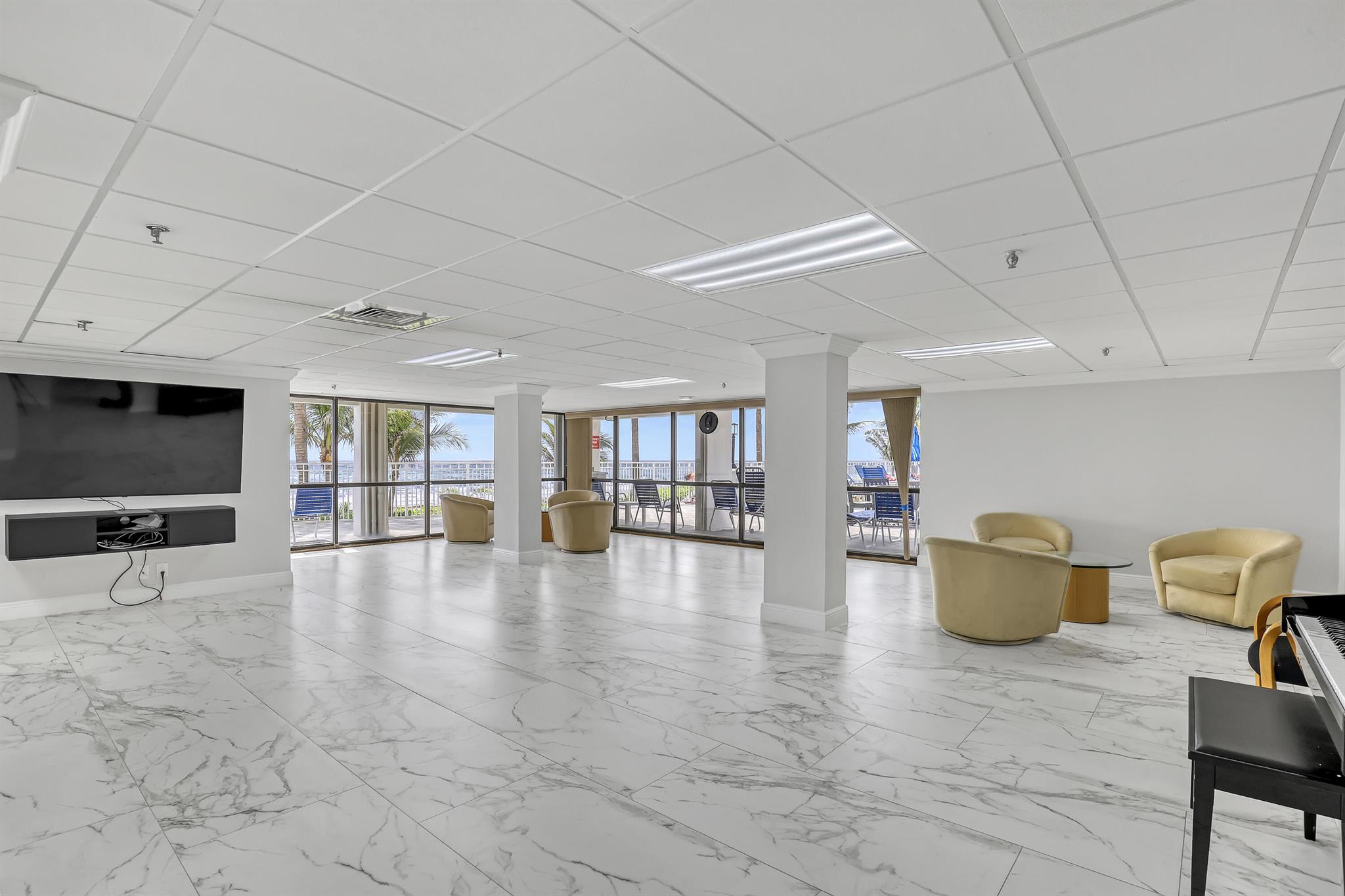 AMBASSADORS V SOUTH CONDO - Residential Lease